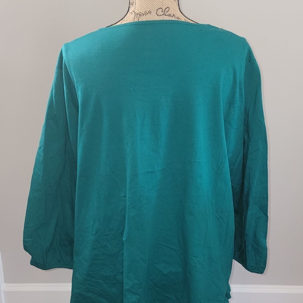 Kim Rogers emerald green jeweled top - Picture 2 of 4
